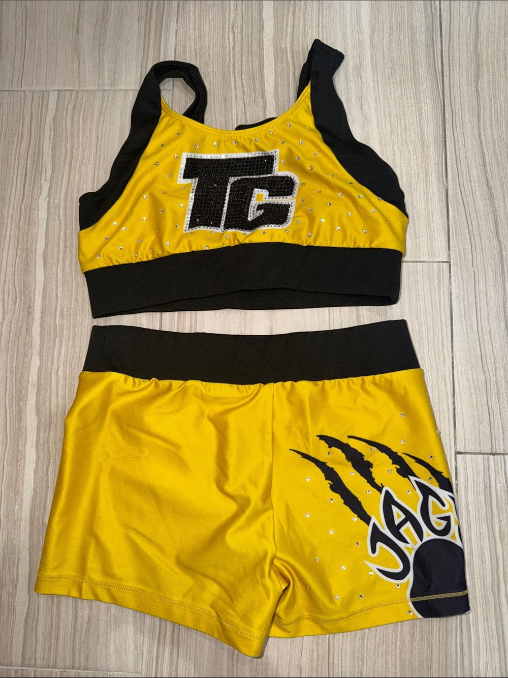 TopGun Girls’ Yellow & Black Cheer Matching Set